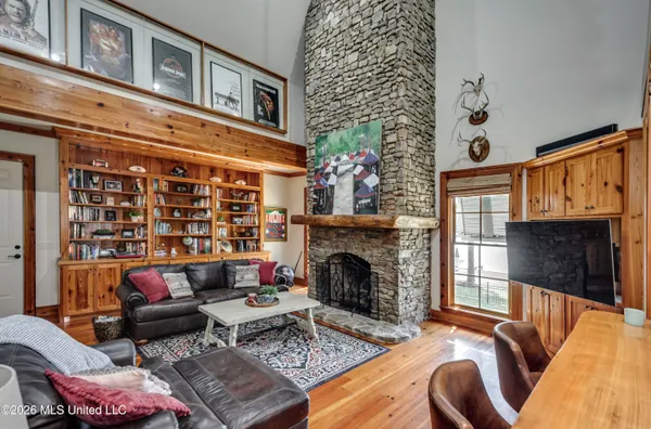$1,695,000 | 121 Johnstone Drive, Madison, MS 39110