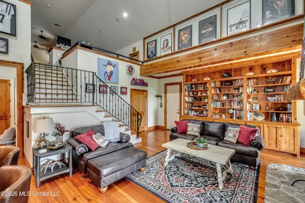 $1,695,000 | 121 Johnstone Drive, Madison, MS 39110