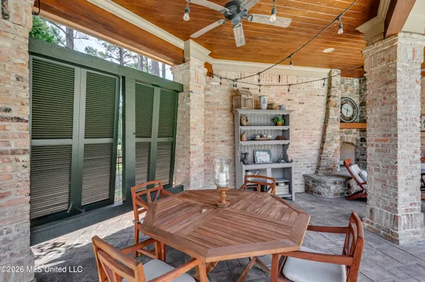 $1,695,000 | 121 Johnstone Drive, Madison, MS 39110
