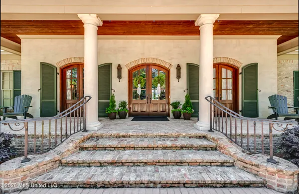 $1,695,000 | 121 Johnstone Drive, Madison, MS 39110