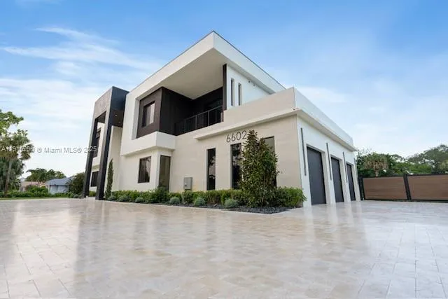 $5,900,000 | 6602 Northwest 62nd Terrace, Parkland, FL 33067