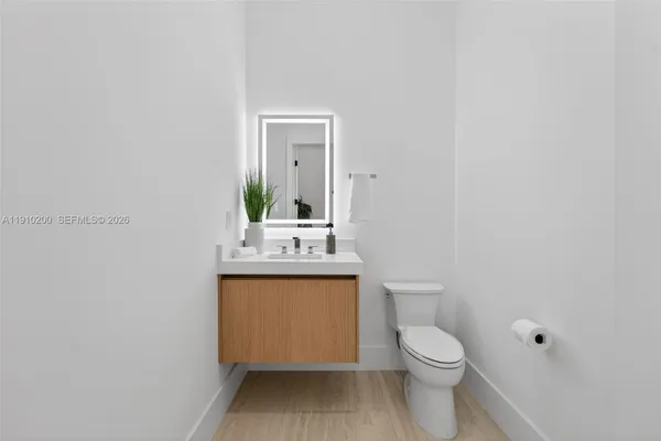 $5,650,000 | 6602 Northwest 62nd Terrace, Parkland, FL 33067