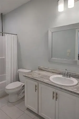 $2,600 | 209 Reserve Drive, Lake Charles, LA 70611