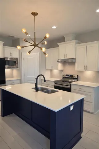 $2,600 | 209 Reserve Drive, Lake Charles, LA 70611