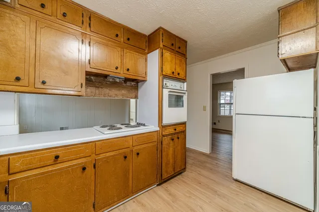 $2,100 | 1678 Pounds Road Southwest, Stone Mountain, GA 30087