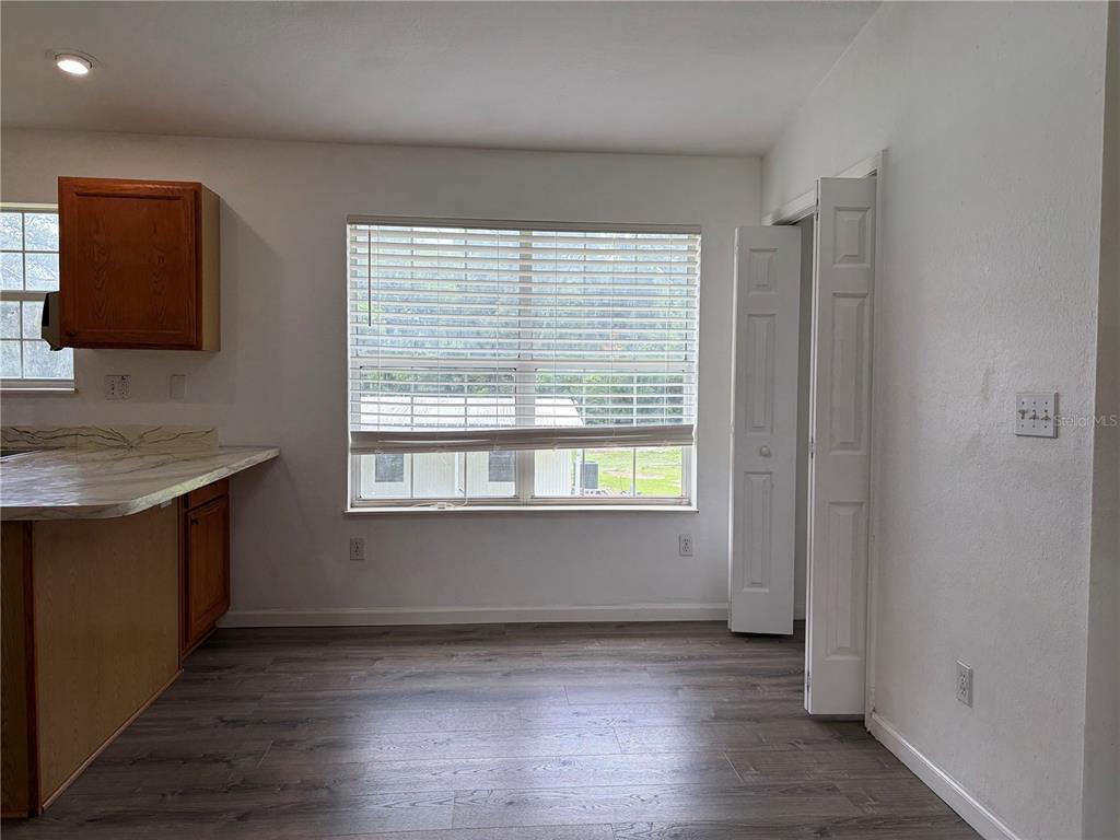 4706 Coats Road Zephyrhills, FL 33541 - Photo 23 of 50 Gallery Image 23