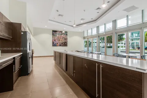 $635,000 | 79 Southwest 12th Street, Unit 2107S, Miami, FL 33130