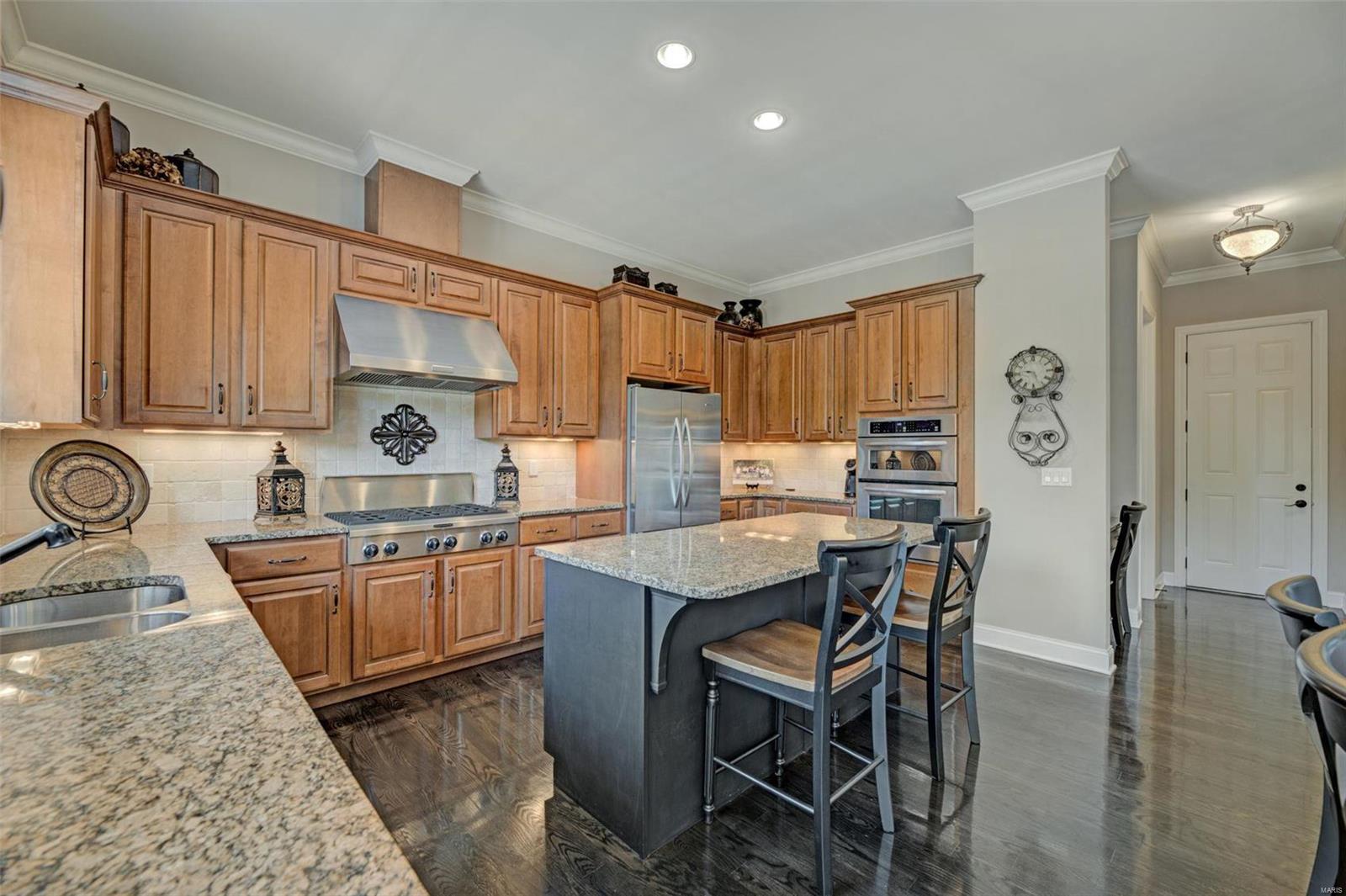 16291 Upper Chesterfield Ridge Chesterfield, MO 63017 - Photo 12 of 32 Gallery Image 12
