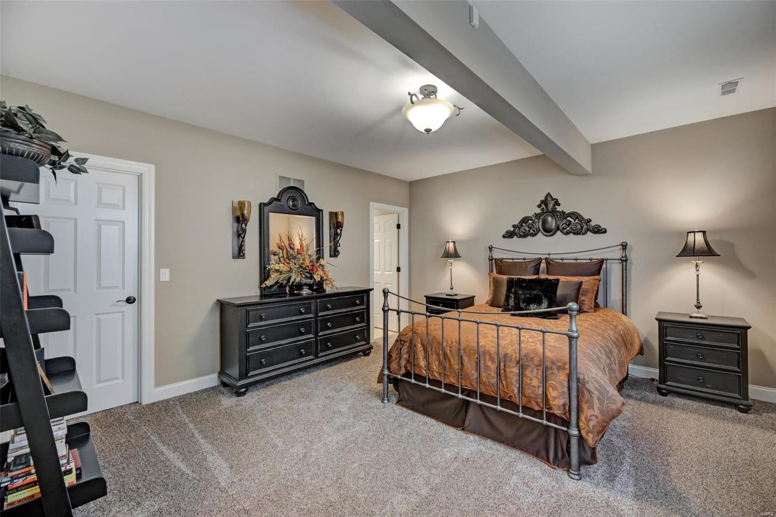 16291 Upper Chesterfield Ridge Chesterfield, MO 63017 - Photo 25 of 32 Gallery Image 25