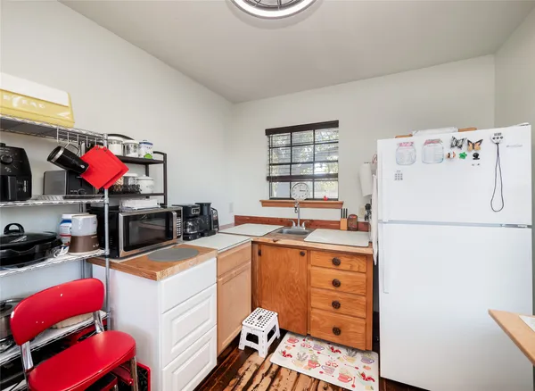 $1,249,990 | 414 Walnut Creek Road, Bastrop, TX 78602