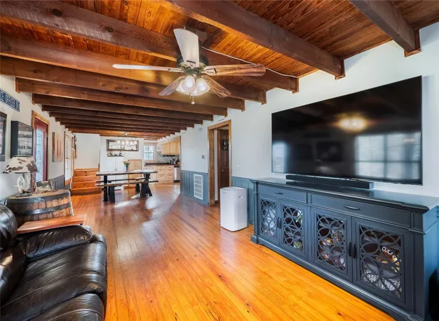 $1,249,990 | 414 Walnut Creek Road, Bastrop, TX 78602