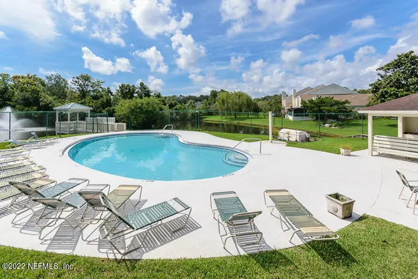 $3,100 | 127 Sand Castle Way, Neptune Beach, FL 32266