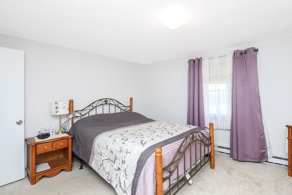78-80 Windemere Street Springfield, MA 01104 - Photo 16 of 38