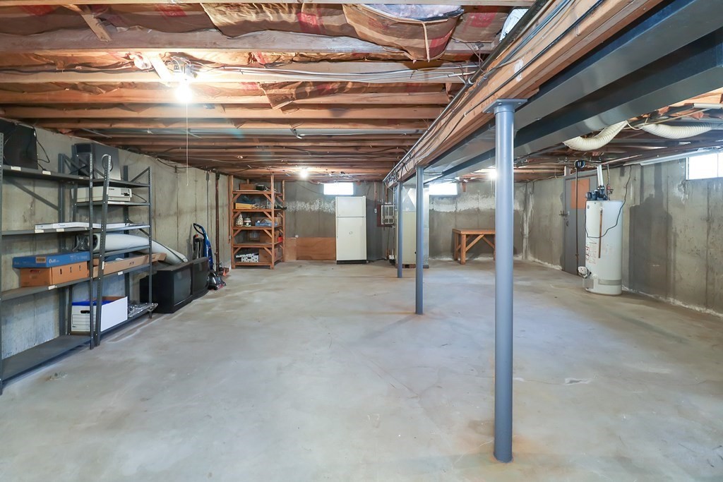 78-80 Windemere Street Springfield, MA 01104 - Photo 19 of 38