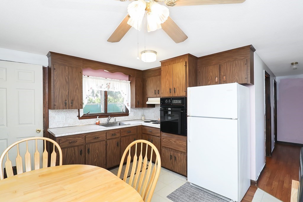 78-80 Windemere Street Springfield, MA 01104 - Photo 21 of 38