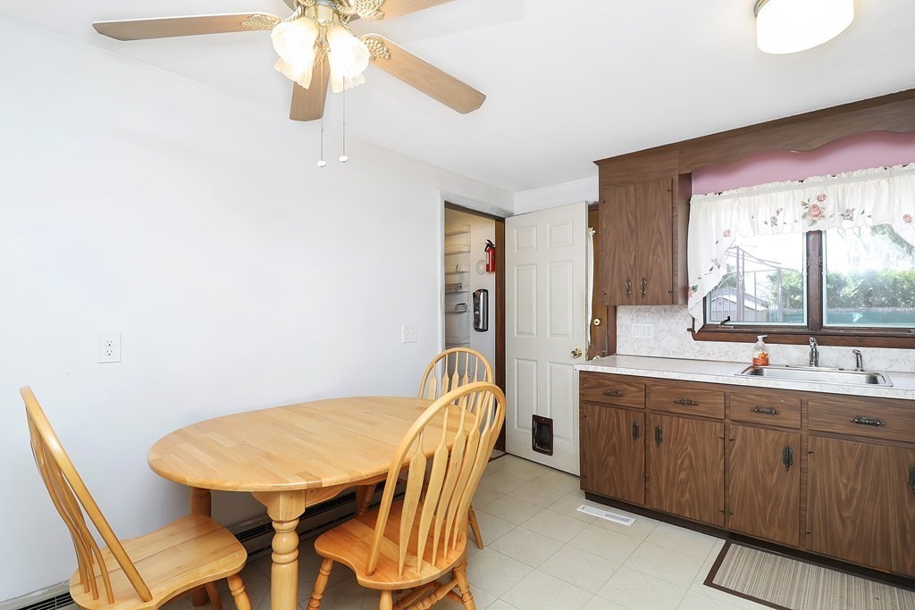 78-80 Windemere Street Springfield, MA 01104 - Photo 24 of 38