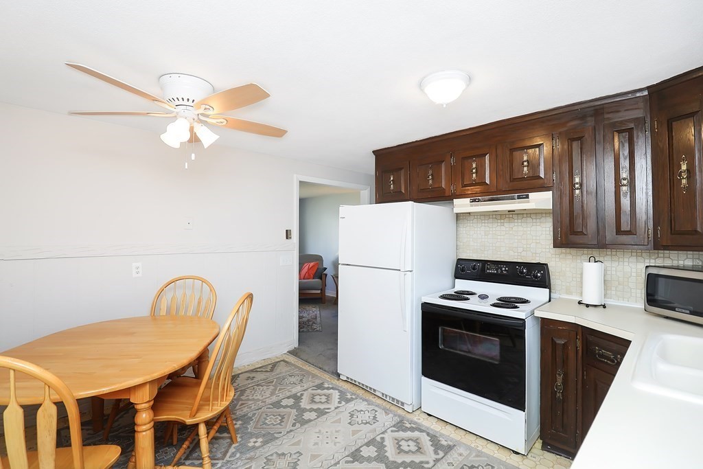 78-80 Windemere Street Springfield, MA 01104 - Photo 5 of 38
