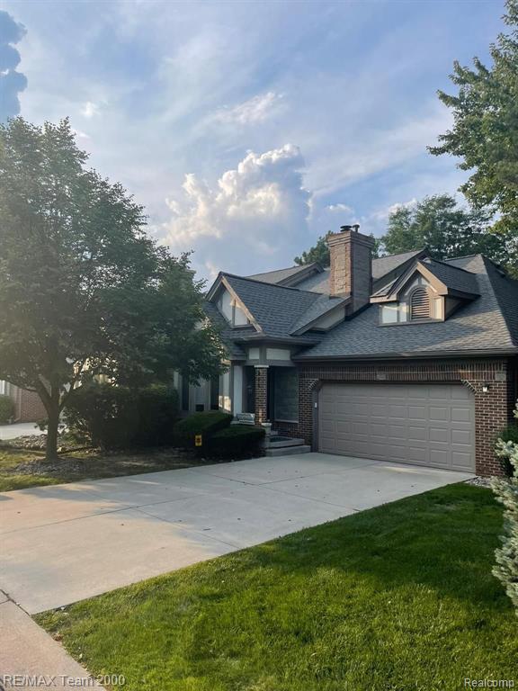 800 North Beech Daly Road Dearborn Heights, MI 48127 - Photo 1 of 26