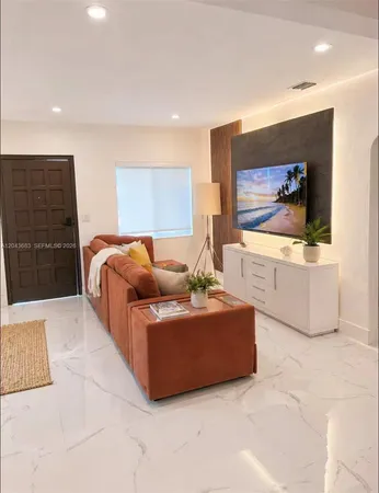 $800,000 | 5640 Northeast Miami Court, Miami, FL 33127