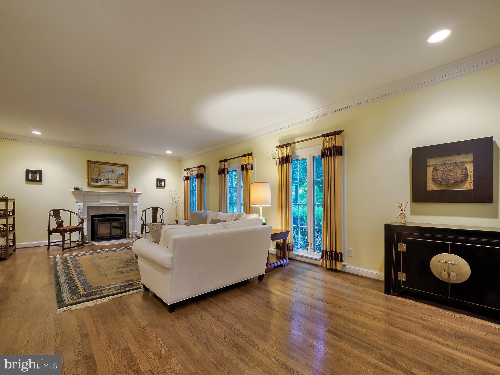 6513 Kenhill Road Bethesda, MD 20817 - Photo 11 of 59