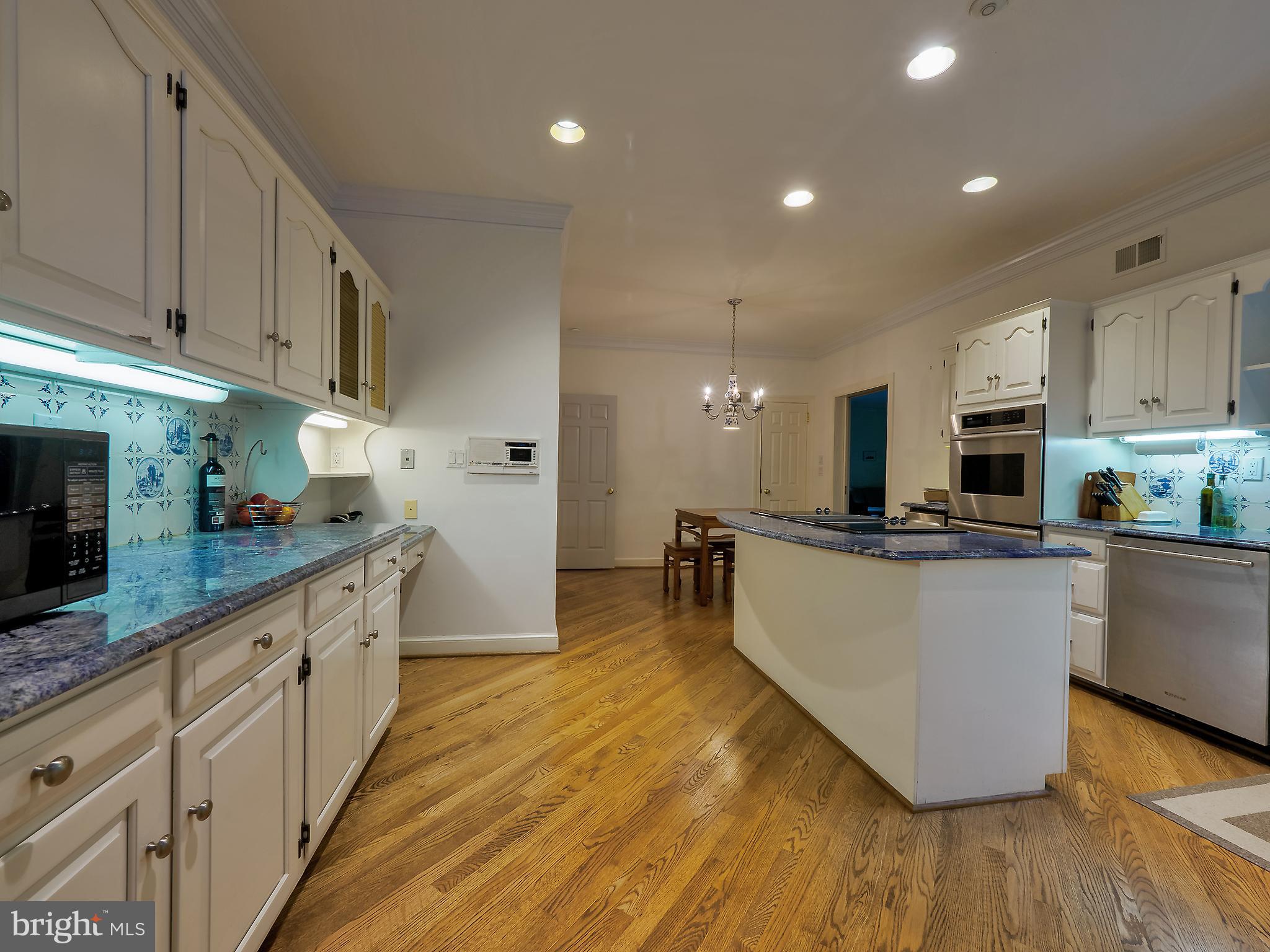 6513 Kenhill Road Bethesda, MD 20817 - Photo 21 of 59