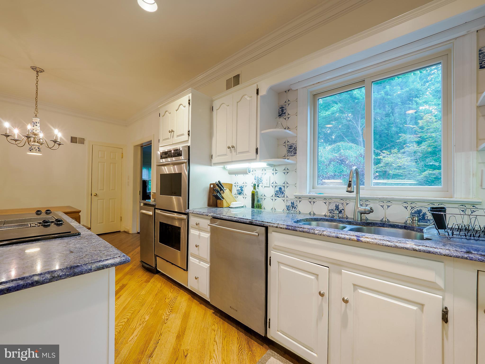 6513 Kenhill Road Bethesda, MD 20817 - Photo 25 of 59