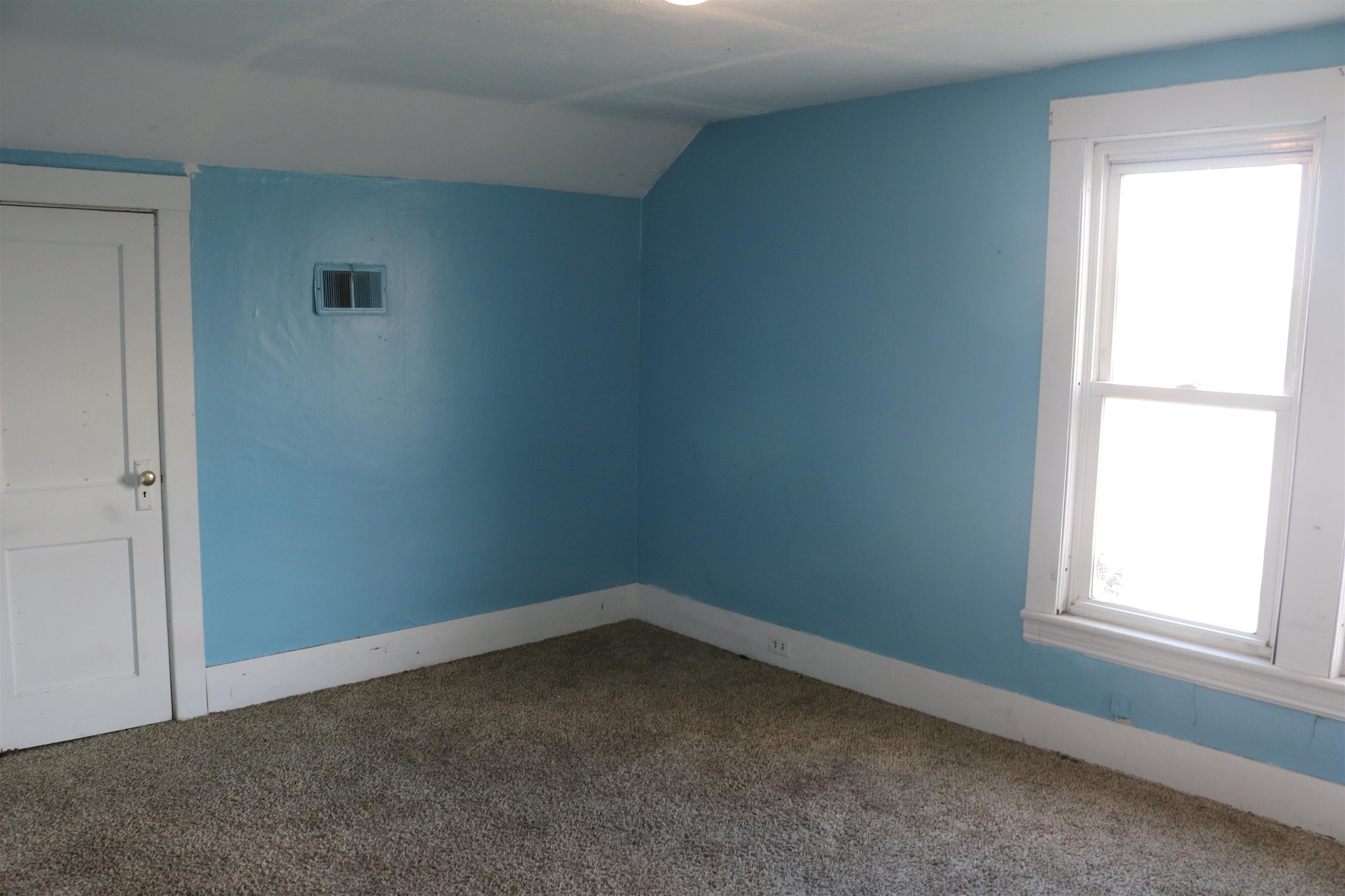 2596 Highgate Road Swanton, VT 05478 - Photo 11 of 16