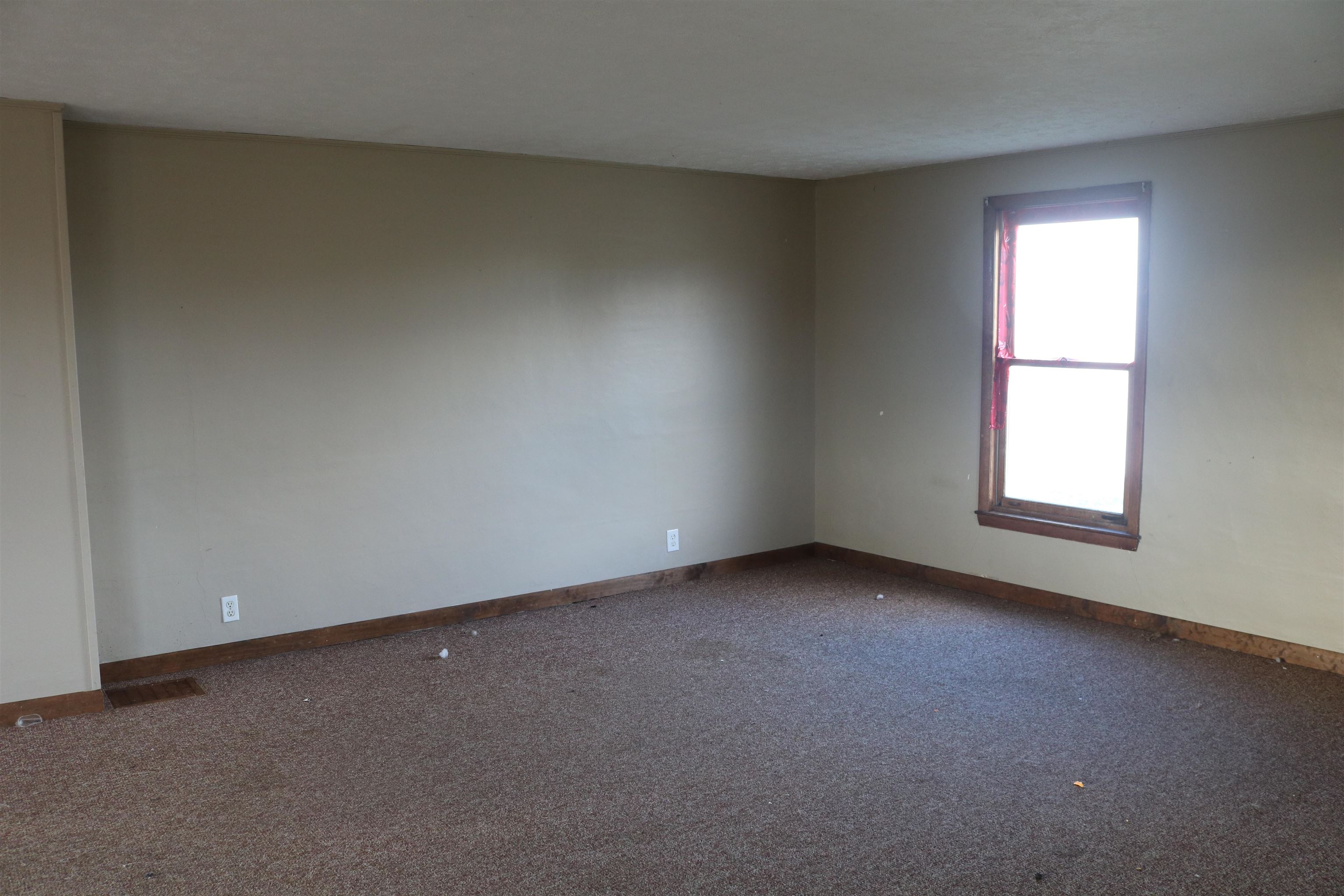 2596 Highgate Road Swanton, VT 05478 - Photo 8 of 16