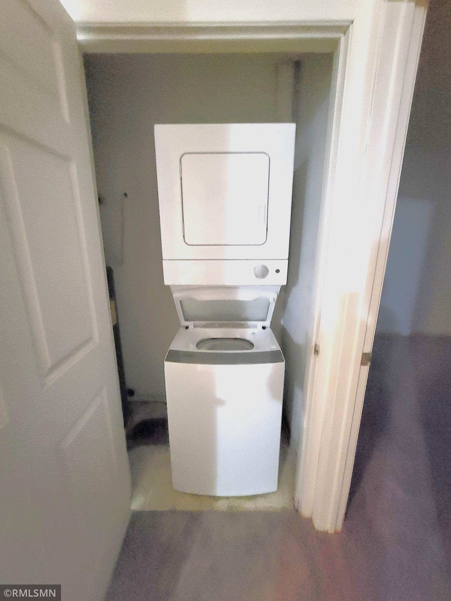 530 Spring Street, Unit B2 Somerset, WI 54025 - Photo 12 of 20