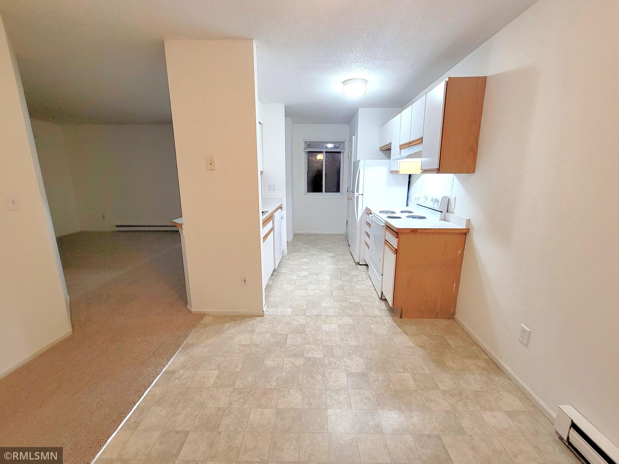 530 Spring Street, Unit B2 Somerset, WI 54025 - Photo 7 of 20