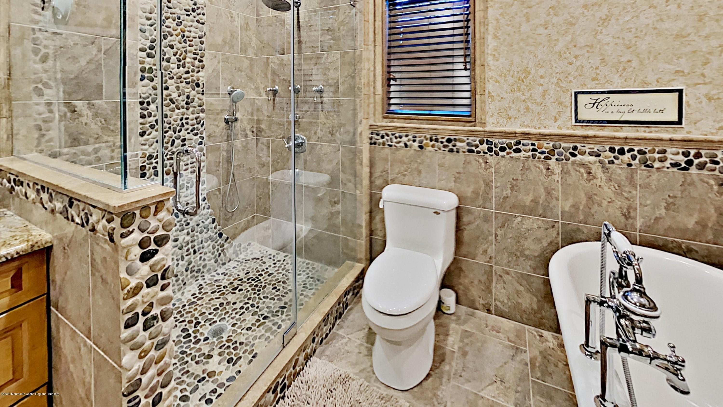 935 Hyson Road Jackson, NJ 08527 - Photo 22 of 39 7_Image_slI6x4zIdZ
