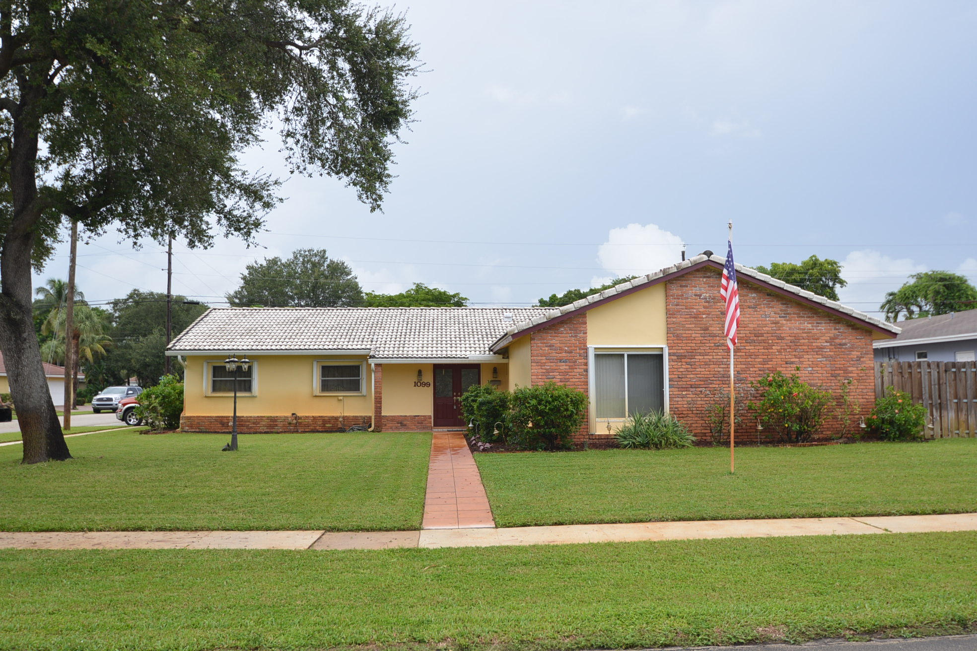 1099 Southwest 3rd Street Boca Raton, FL 33486 - Photo 1 of 23 DSC_3927