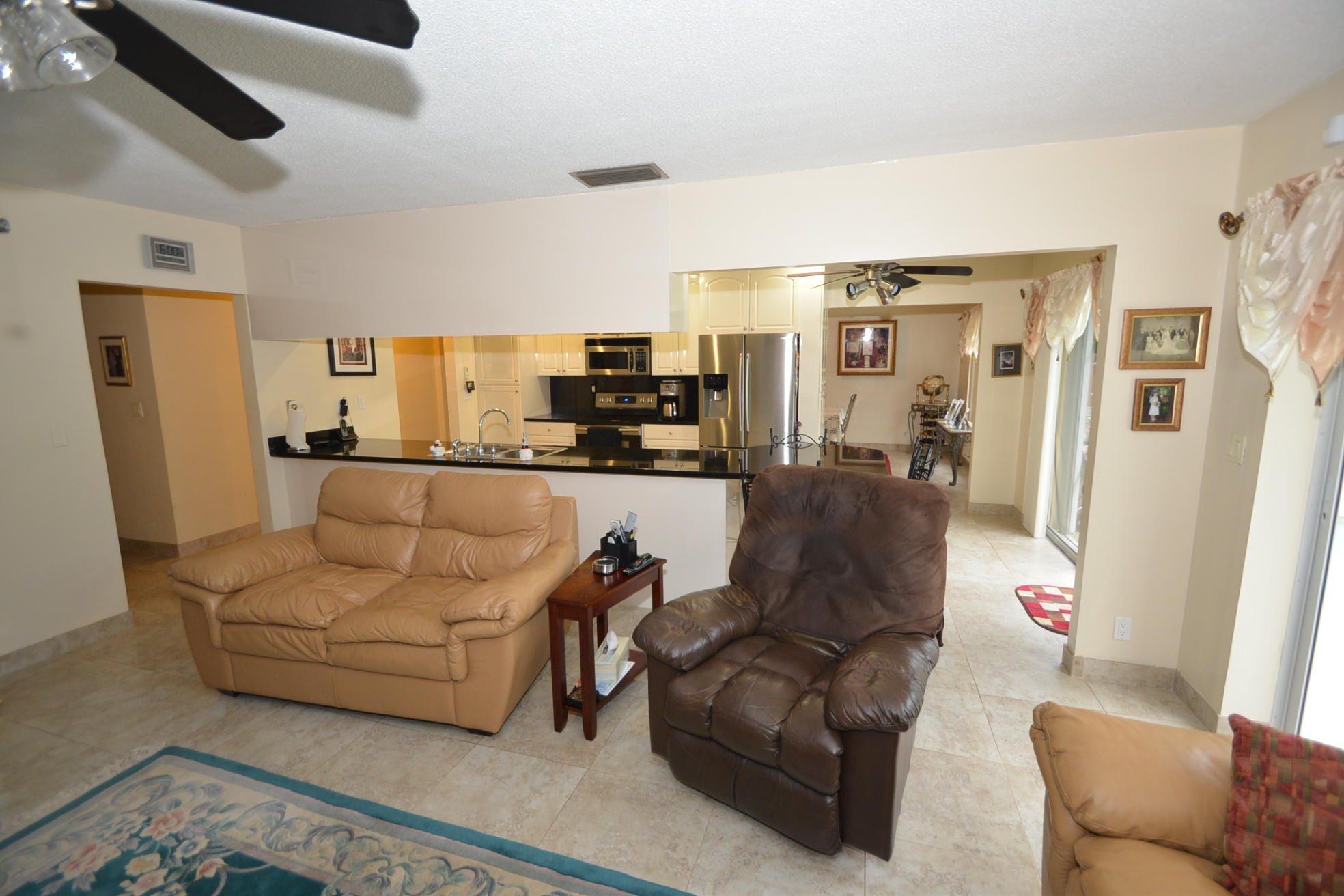 1099 Southwest 3rd Street Boca Raton, FL 33486 - Photo 13 of 23 DSC_3951