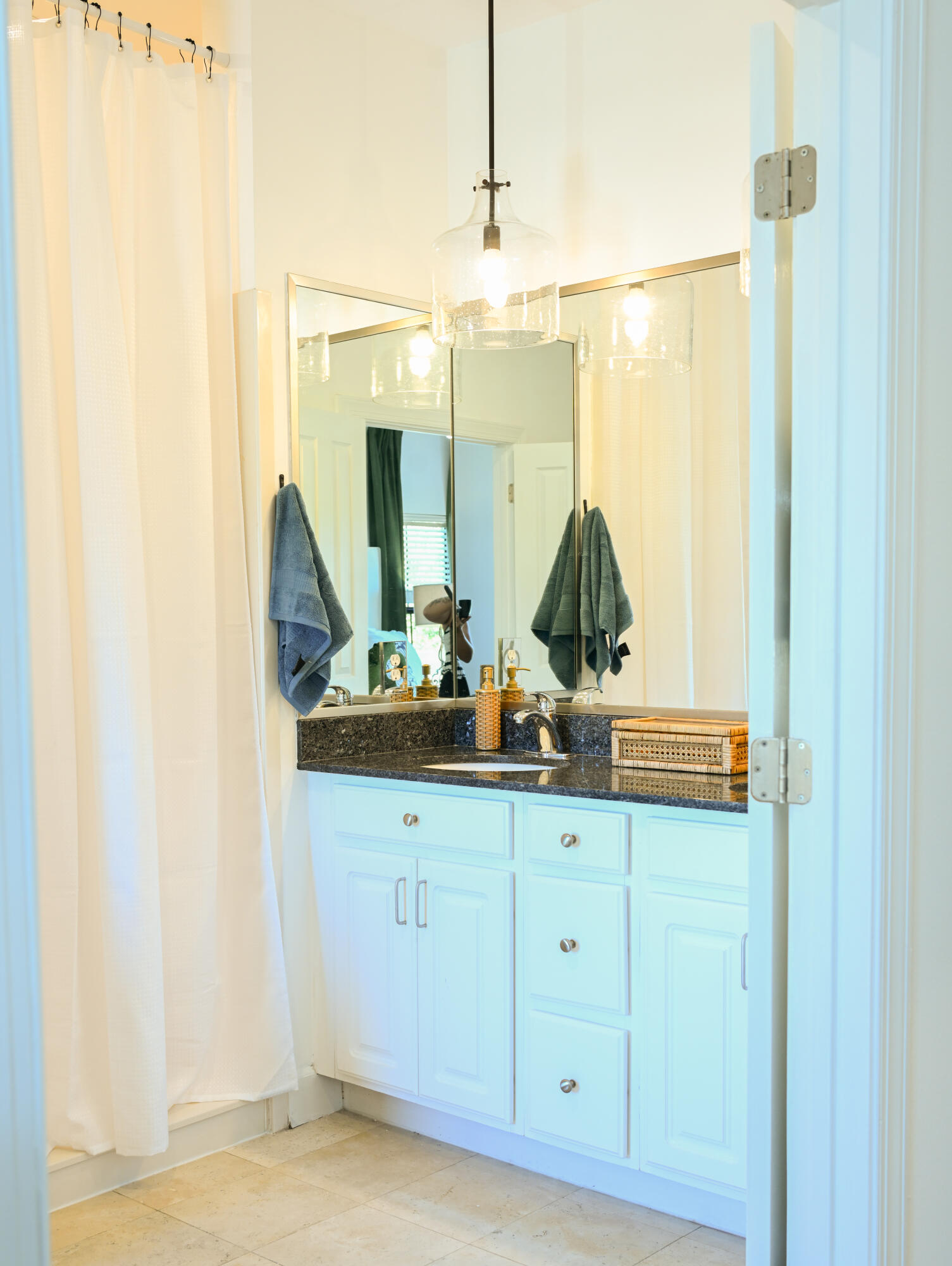 90 Southaven Circle Santa Rosa Beach, FL 32459 - Photo 19 of 29 a bathroom with a double vanity sink and a mirror