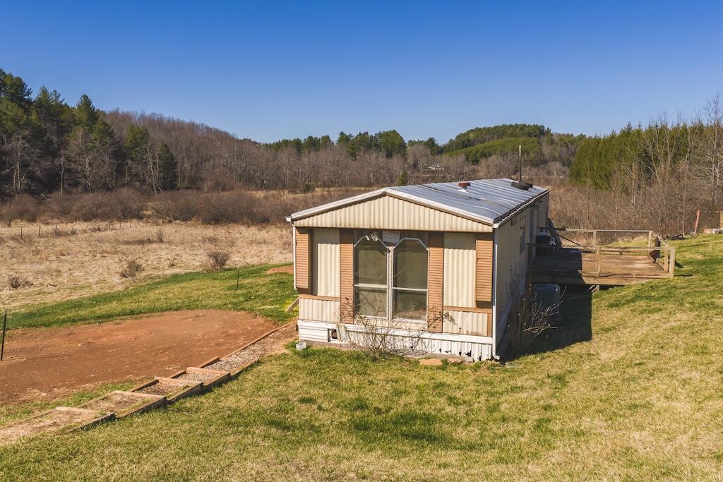 470 Epperly Mill Road Southwest Floyd, VA 24091 - Photo 3 of 8 2 (2)