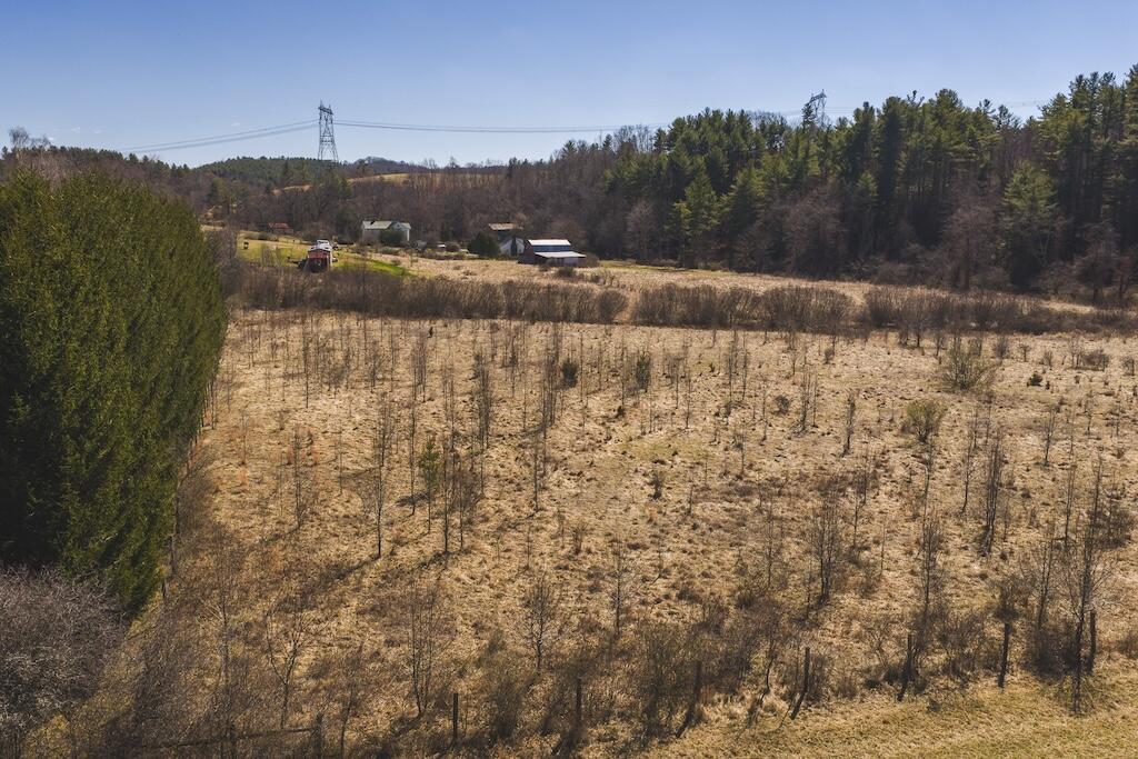 470 Epperly Mill Road Southwest Floyd, VA 24091 - Photo 8 of 8 2d