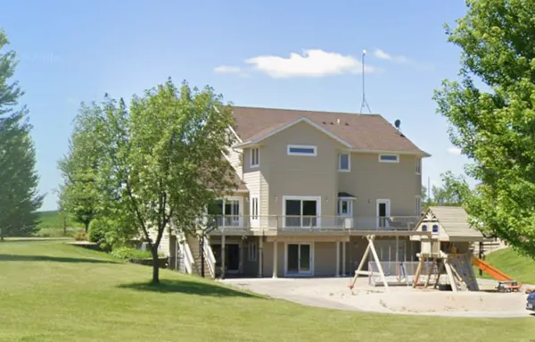$875,000 | 74540 213th Street, Dassel, MN 55325