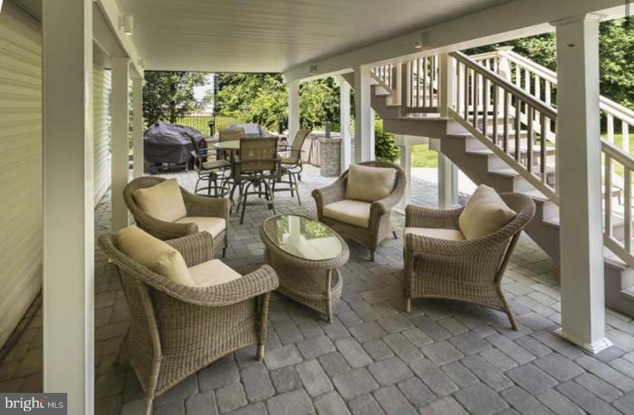 29 South Elmwood Road Marlton, NJ 08053 - Photo 22 of 24 a living room with furniture and a large window