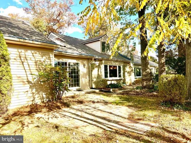 $369,900 | 203 Hillside Terrace, York, PA 17408