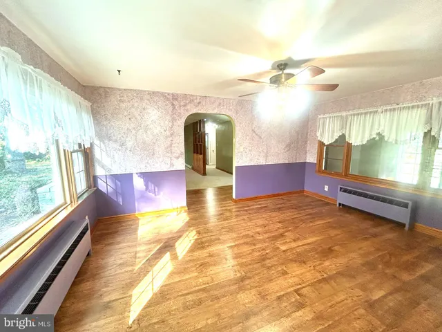 $369,900 | 203 Hillside Terrace, York, PA 17408