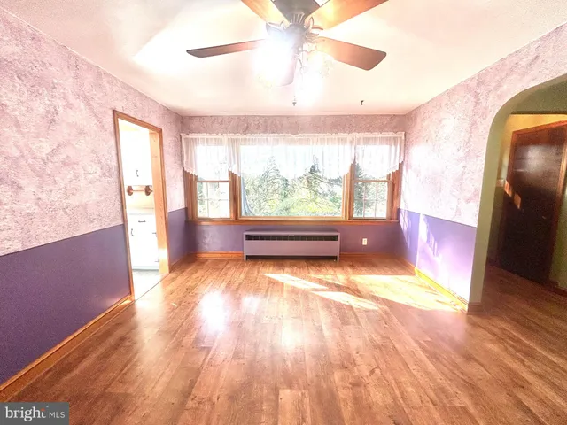 $369,900 | 203 Hillside Terrace, York, PA 17408