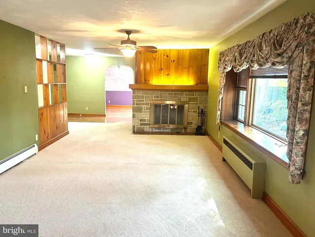 $369,900 | 203 Hillside Terrace, York, PA 17408