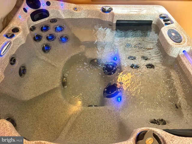 $369,900 | 203 Hillside Terrace, York, PA 17408