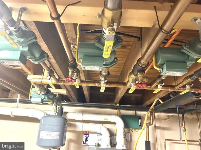 $369,900 | 203 Hillside Terrace, York, PA 17408