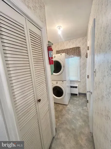 $369,900 | 203 Hillside Terrace, York, PA 17408