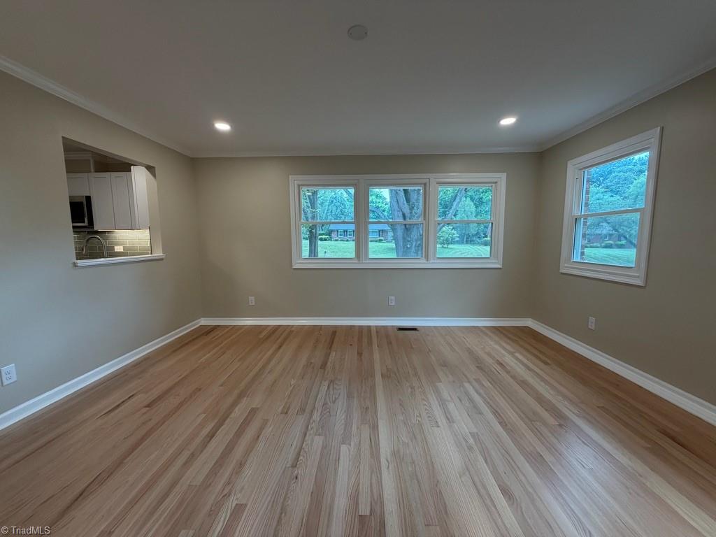 2701 Tudor Road Winston-Salem, NC 27106 - Photo 6 of 31