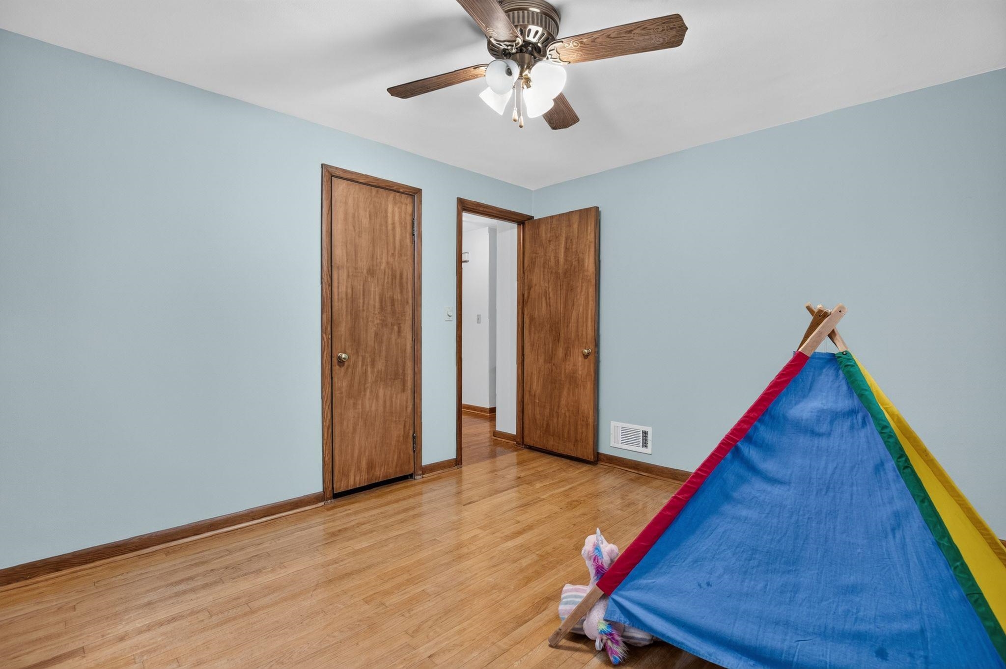 926 East Byrd Street Appleton, WI 54911 - Photo 19 of 34