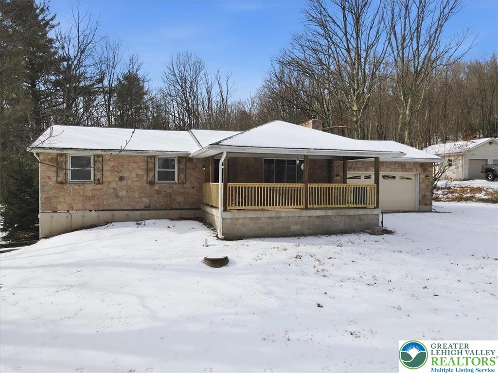 401 Highland Hill Road Jim Thorpe, PA 18235 - Photo 5 of 71