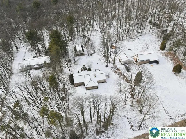 $349,000 | 401 Highland Hill Road, Jim Thorpe, PA 18235