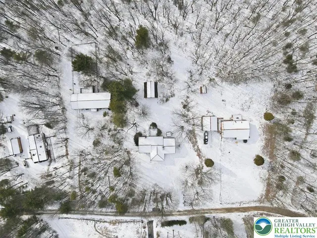 $349,000 | 401 Highland Hill Road, Jim Thorpe, PA 18235